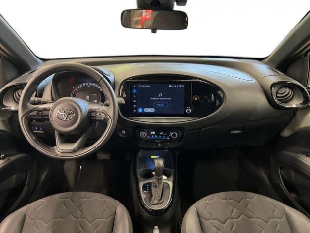 TOYOTA Aygo X 1.0 VVT-i 72 CV 5 porte Lounge S-CVT rif. 23922091 - Foto 9