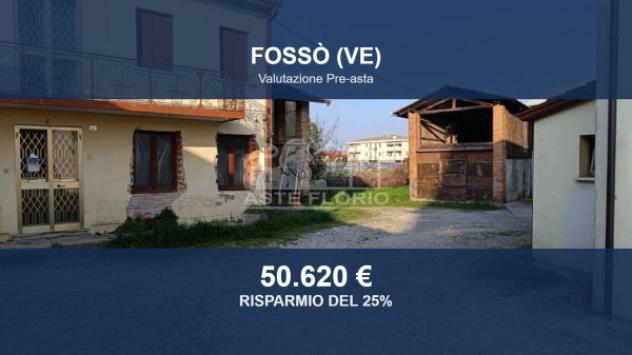 Immobile in asta di 173 m² con più di 5 locali in vendita a Fossò