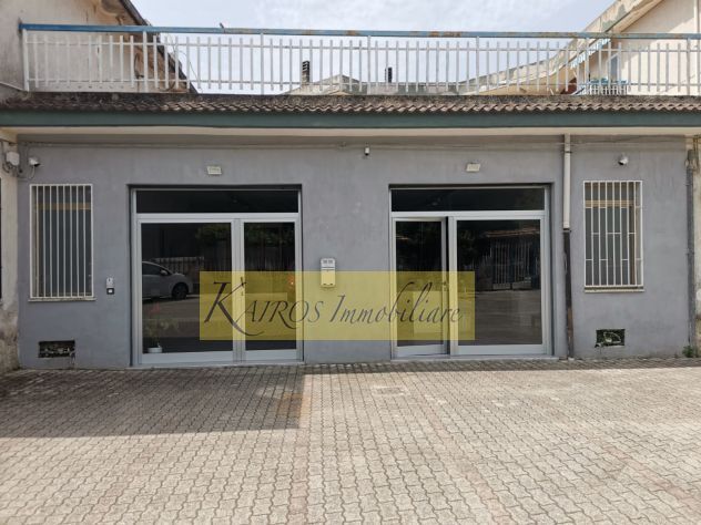 Locale in vendita in Via Moio