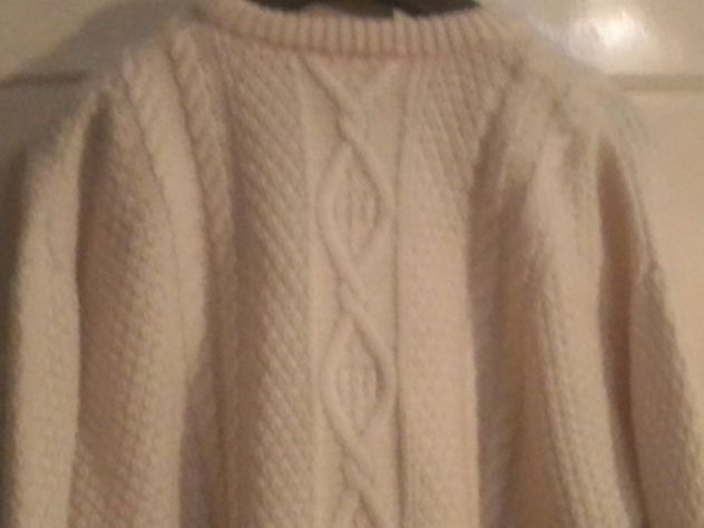 MAGLIONE IN PURA LANA - Foto 10