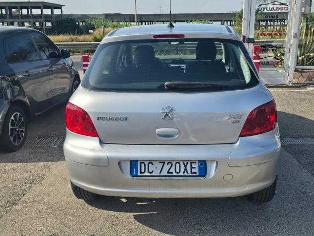 Peugeot 307 1.6 16V HDi 90CV 5p. D-Sign - Foto 4