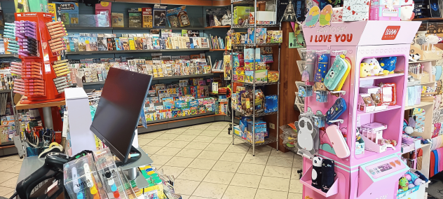 Cedesi edicola, cartoleria art. regalo — attiva da 25 anni — fatturato 232.000 € - Foto 4