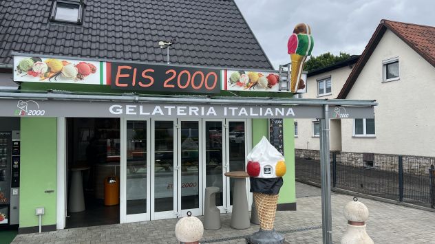 Cercasi banconista Gelateria d’asporto in Germania - Foto 4