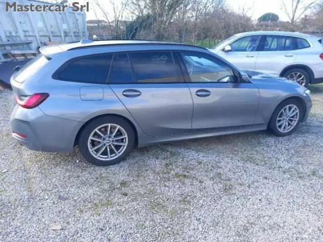BMW 318 Serie 3 G21 2022 Touring 318d Touring mhev 48V aut rif. 24184801 - Foto 6