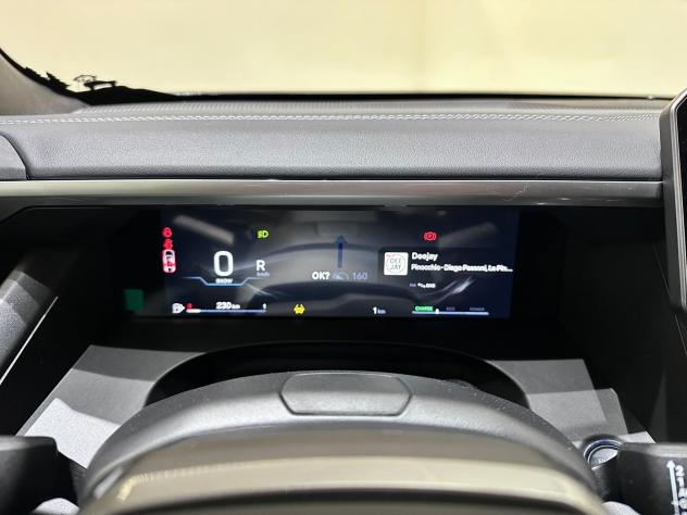Jeep Compass e-Hybrid 1.2 Turbo MHEV 106kW First Edition DCT - Foto 10