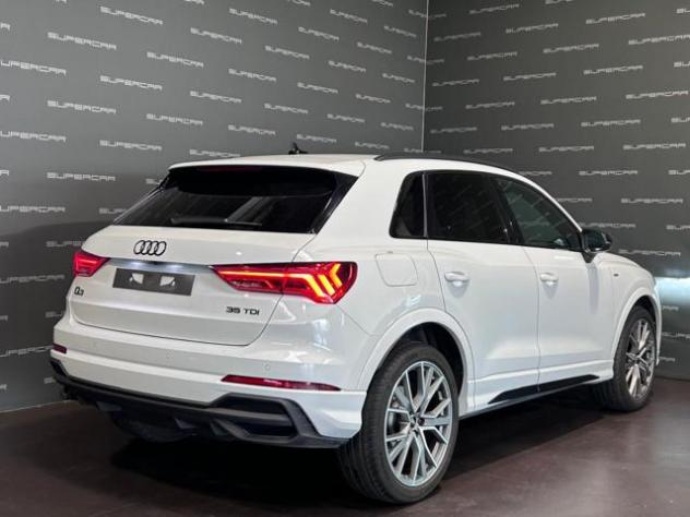 AUDI Q3 35 TDI S tronic Identity Black rif. 24064301 - Foto 3