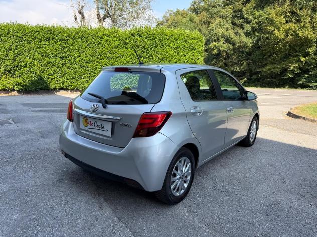 Toyota Yaris 1.0 5 porte Lounge ANDROID AUTO - Foto 4