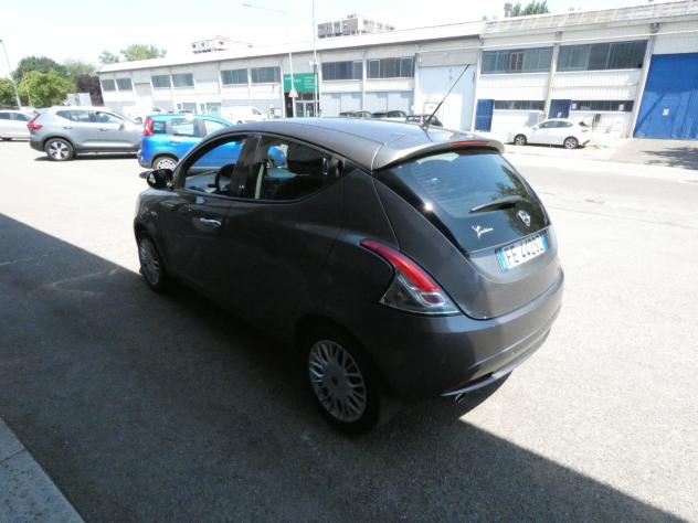 LANCIA Ypsilon 3ª serie Ypsilon 1.3 MJT 16V 95 CV 5 porte S&S Gold - Foto 5