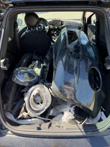 Fiat 500 1.0 Hybrid SINISTRATA - Foto 9