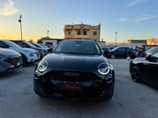 FIAT 600 Hybrid 110 CV DCT MHEV La Prima rif. 24190122