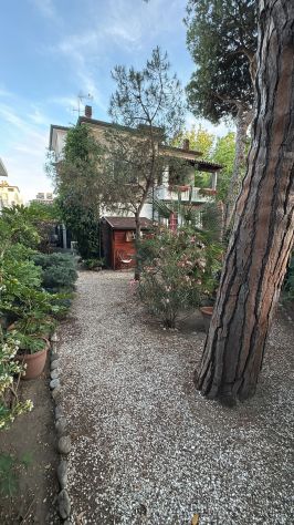 In Villa con giardino
