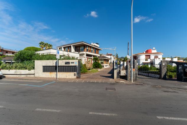Show Room in vendita a Aci Castello - Foto 3