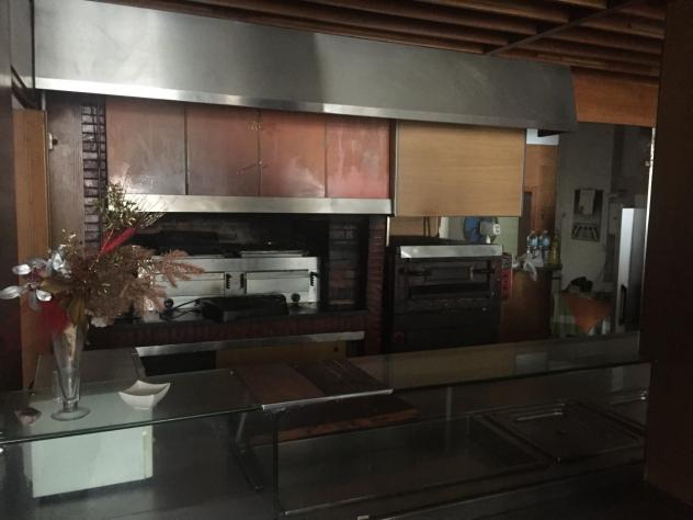 1 Vetrina in affitto a Carrara - Foto 3