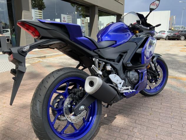 Yamaha YZF R3 35 kw neopatentati - Foto 5