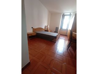 PORTA VENEZIA  Affitto  ampia stanza