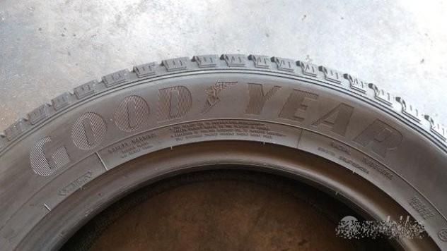 2 gomme 235 60 18 goodyear A418 - Foto 5