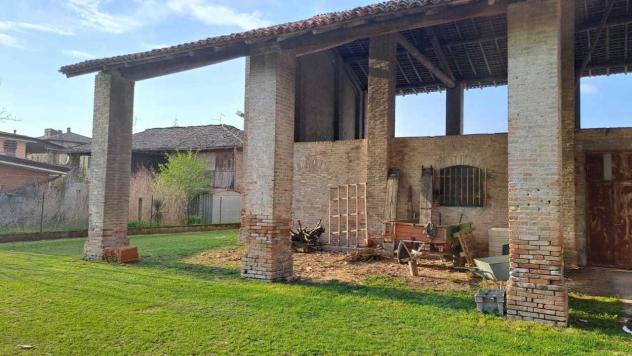 Rustico in vendita a Borgonovo Val Tidone