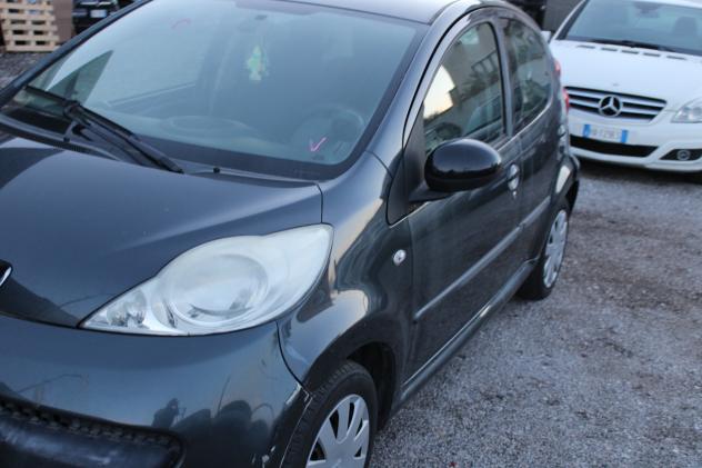 Peugeot 107 1.0 68CV 5p. Desir - Foto 3