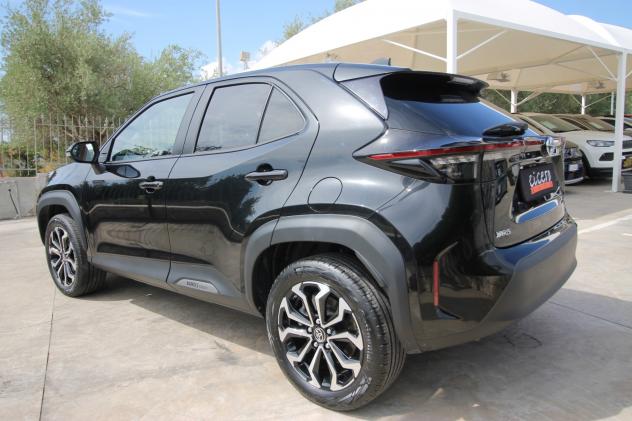 Toyota Yaris Cross 1.5 Hybrid Trend|26000KM|2022 - Foto 4