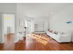 Appartamento di 80 m² con 3 locali e posto auto in vendita a Milano [rif. D &hellip;
