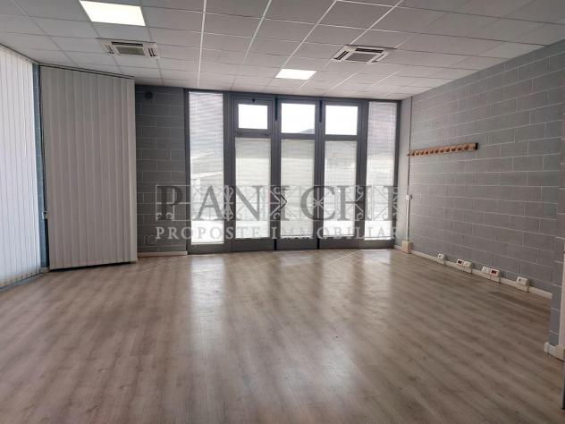Ufficio 60 mq con wc e doccia - piano terra - Foto 7