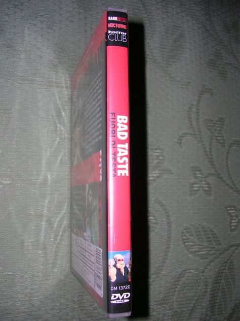 BAD TASTE - Foto 3