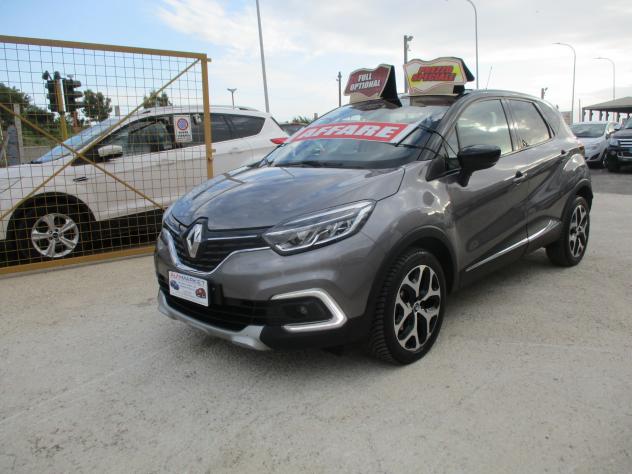 Renault Captur 1.2 BENZ. TCE 120 CV PARI AL NUOVO