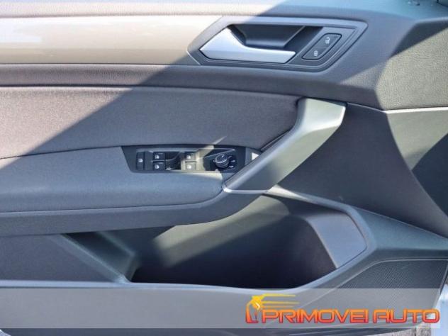 VOLKSWAGEN Touran 1.6 TDI 11 CV SCR DSG rif. 19239358 - Foto 8