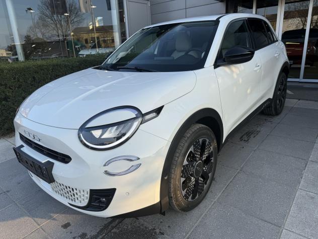 FIAT 600 1.2 hybrid La Prima 100cv auto *PRONTA CONSEGNA*