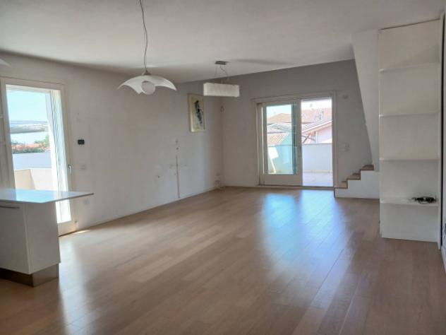 Appartamento di 106 m² con 4 locali e box auto in vendita a Fiesso d'Artico - Foto 6
