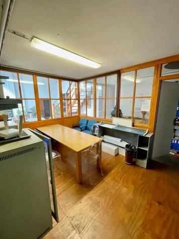 lbz380 - ufficio indipendente di 2 locali + bagno, posteggio riservato - Foto 4