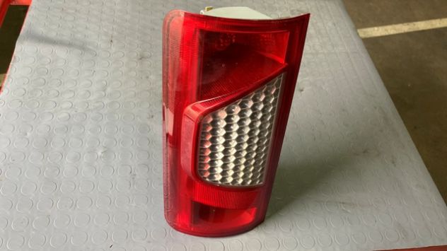 Fanale posteriore SX Ford Transit Connect del 2012 - Foto 3