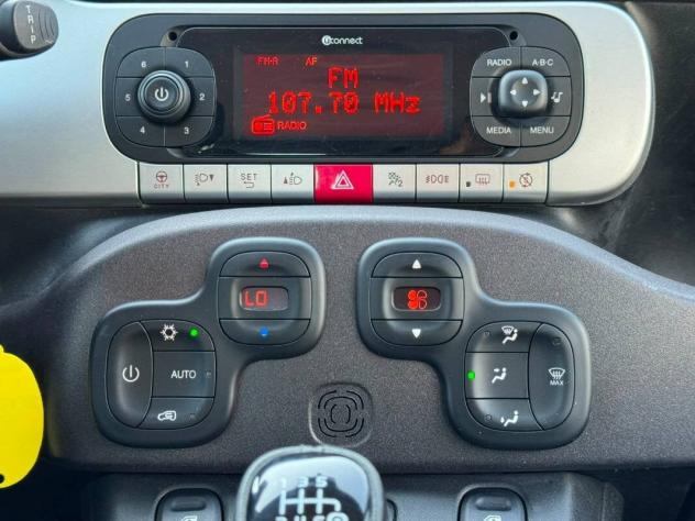 FIAT Panda 0.9 t.air t. Cross 4x4 s&s 85cv - Foto 9