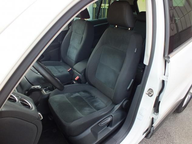 V-W TIGUAN 2.0 TDI 110 CV 2-WD UNIPROPRIETARIO - Foto 10