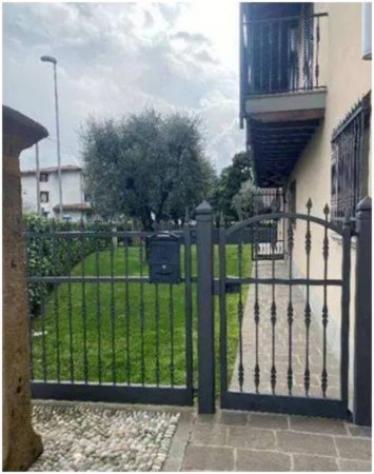 Immobile in asta di 123 m², box auto in vendita a Cenate Sotto - Foto 3