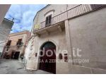 Villa di 270 m² con più di 5 locali in vendita a Massafra