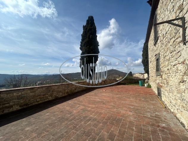 VILLA di 27 vani e di 2115 mq (RADDA IN CHIANTI) rif. V-2215 - Foto 13