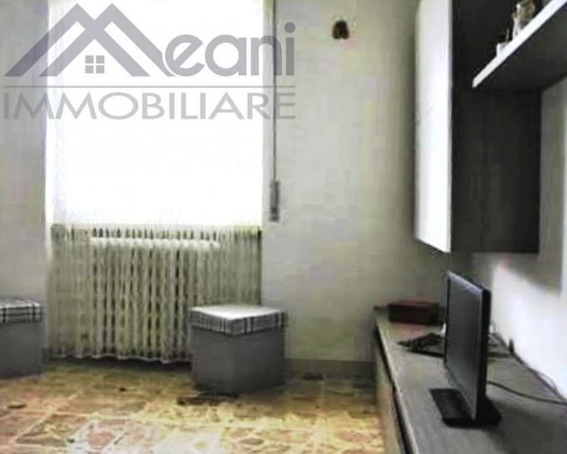 133 - 2 LOCALI CON CANTINA, LIBERO SUBITO - Foto 6