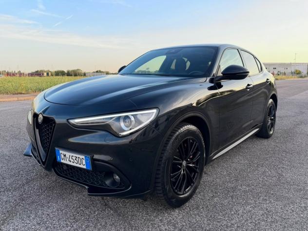 Alfa Romeo Stelvio 2.2 Turbodiesel 190 CV AT8 Q4 Sprint TotalBlack - Foto 4