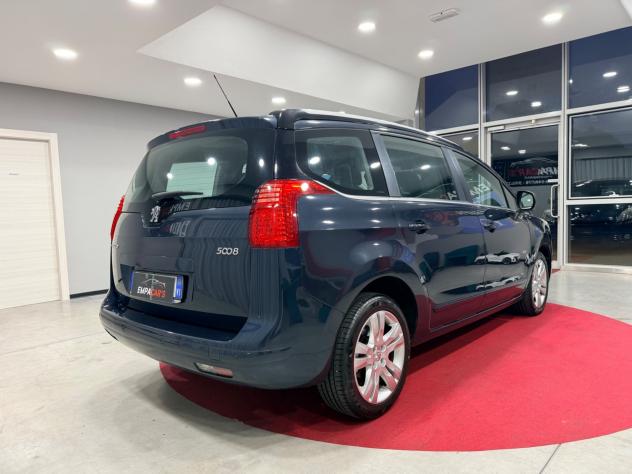 Peugeot 5008 1.6 HDi 115CV Active - Foto 7