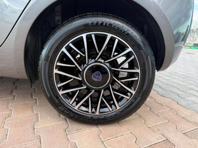 Lancia Ypsilon 1.0 FireFly 5 porte S&S Hybrid Platino - Foto 8