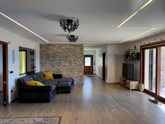 Porzione di casa in vendita a Castellaro