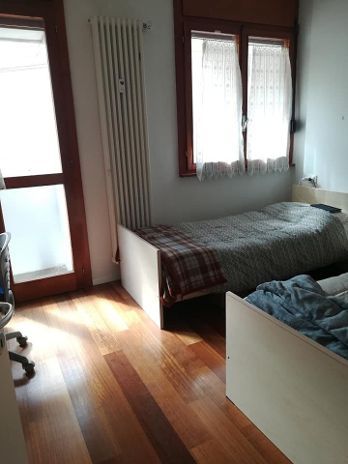 TRENTO STUDENTESSE POSTO LETTO - Foto 4