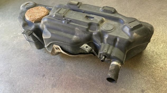 Serbatoio carburante Fiat Panda 1.3 M.Jet 4x4 del 2008 (51749809) - Foto 2