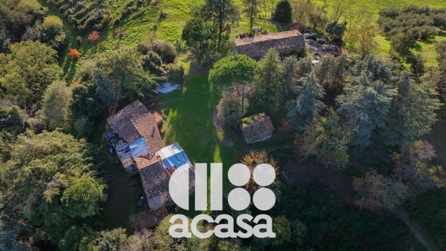 BORGO AGRICOLO CON 27 ETTARI DI TERRENO - Foto 7