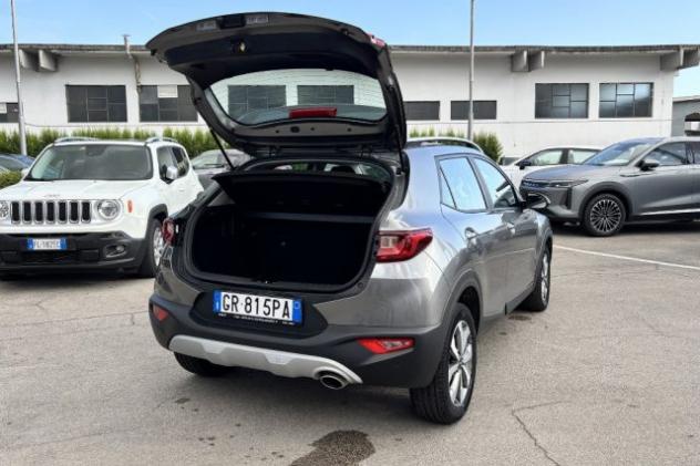 KIA Stonic 1.0 T-GDi 100 CV MHEV MT URBAN Special Edition rif. 24066691 - Foto 7
