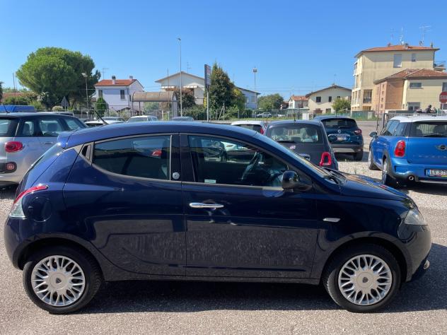 Lancia Ypsilon 1.2 69 CV 5 porte GPL Ecochic Silver - Foto 4