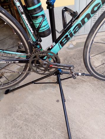 bici corsa. Telaio Bianchi in carbonio sempre pro - Foto 2