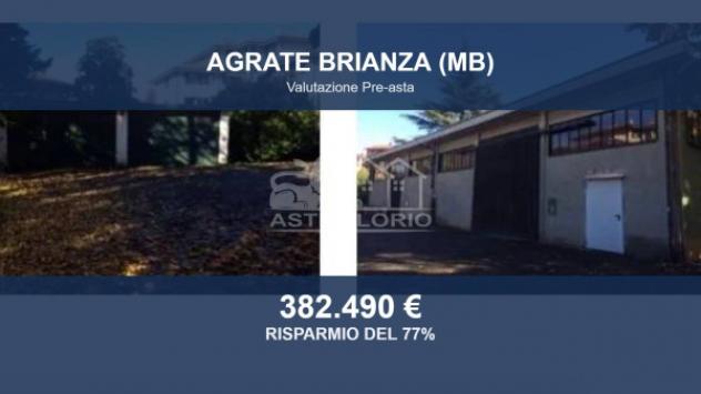 Immobile in asta di 340 m² con più di 5 locali e box auto doppio in vendita a Agrate Brianza