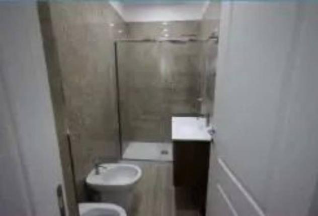 Immobile in asta di 102 m² in vendita a Napoli - Foto 2